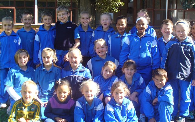 Engelse Eisteddfod : Gr R – 3 : Vrydag, 1 Augustus 2014 Laerskool Gansbaai: Cum Laude –6; Goud – 11;  Silwer–5; Groen - 1
